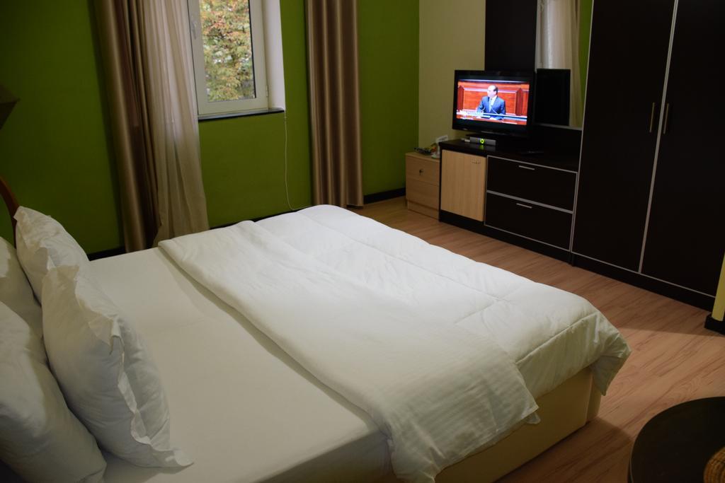 Hotel Eagle Tirana Exteriér fotografie