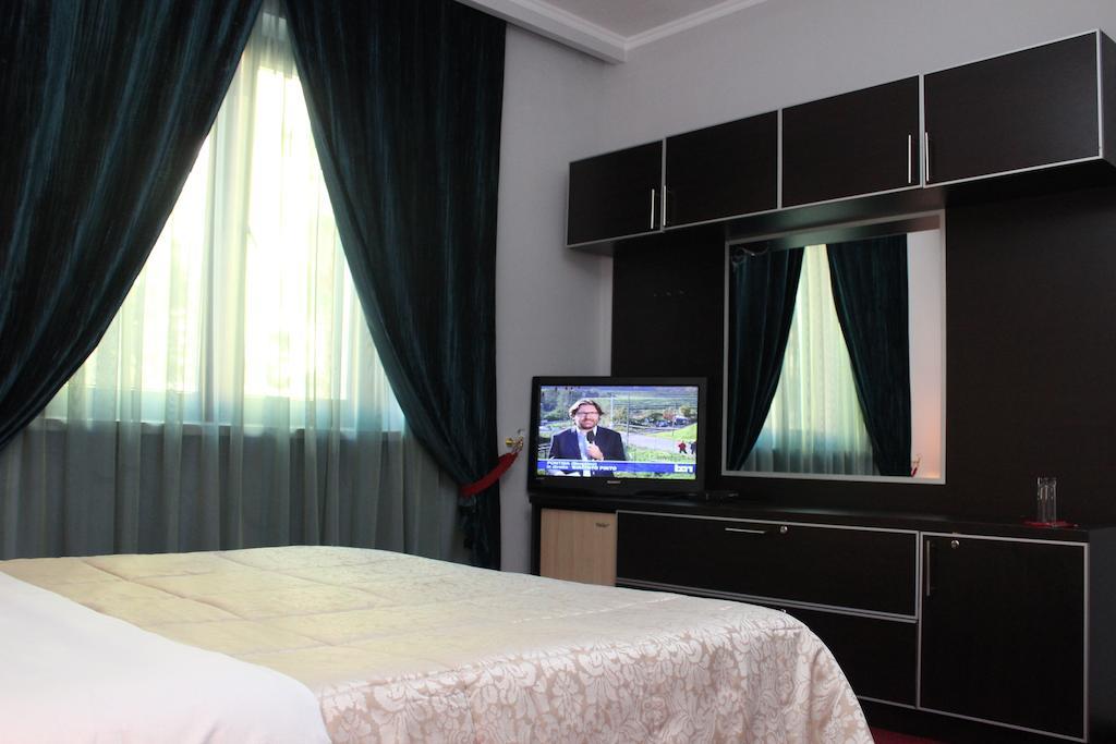 Hotel Eagle Tirana Exteriér fotografie