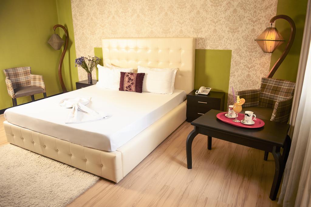 Hotel Eagle Tirana Exteriér fotografie