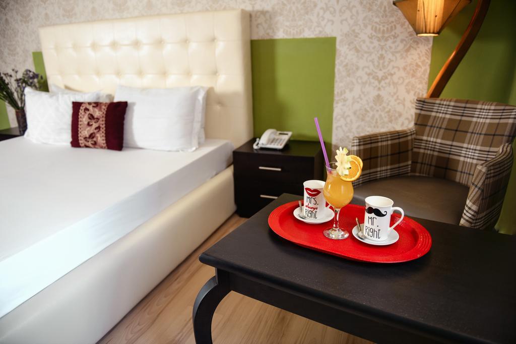 Hotel Eagle Tirana Exteriér fotografie