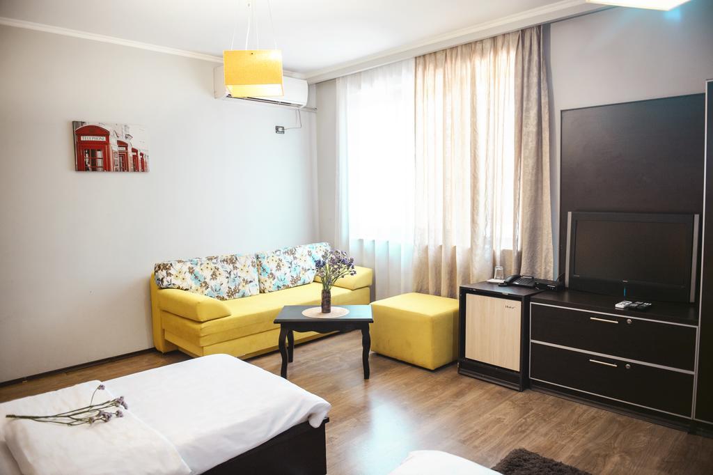 Hotel Eagle Tirana Exteriér fotografie