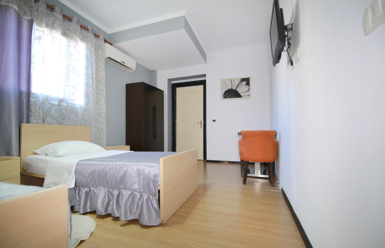 Hotel Eagle Tirana Exteriér fotografie